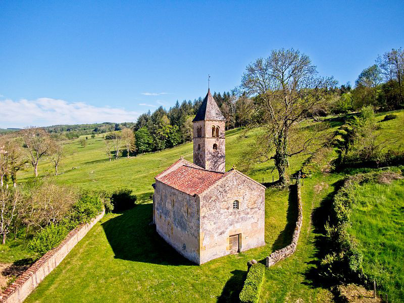 église romane de St-Martin-la-Vallée