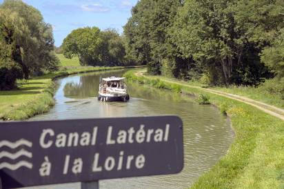 Le Canal Latéral à la Loire