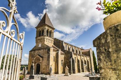 Eglise romane Saint-Julien